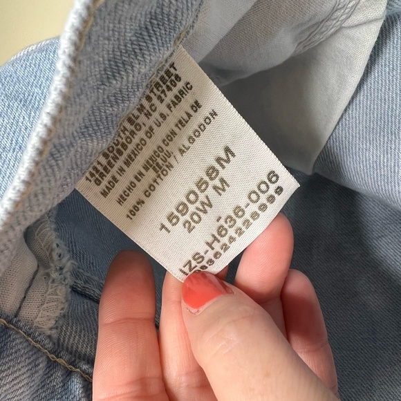 Vintage/Y2K Lee Riders High- Rise Light Wash Jean Shorts Plus Size 20W - Picture 5 of 5